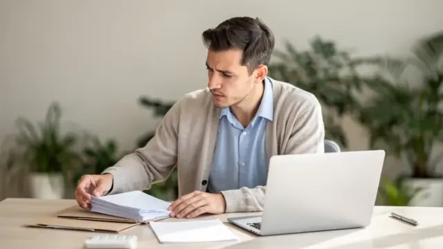 ALT-Text für Beitragsbild: Erfolgreiche Tipps zur Coaching Rückzahlung von Philipp Lang