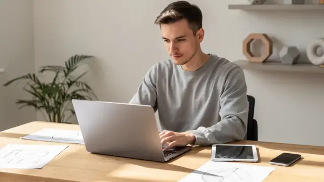 Digitale Geschäftsideen für Existenzgründer: Chancen im E-Commerce und App-Entwicklung