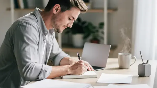 Gewerbeanmeldung für Freelancer: Wichtige Schritte für Ihren Start in die Selbstständigkeit