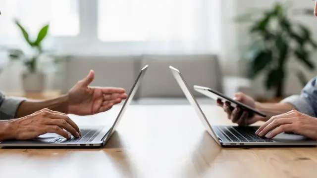 Remote Teams Tools zur effektiven Büroorganisation und Verbesserung der Teamkommunikation